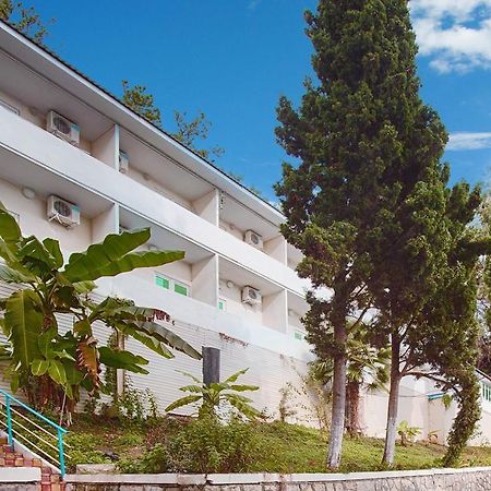 Pansionat Solnechniy Gagra Exterior foto